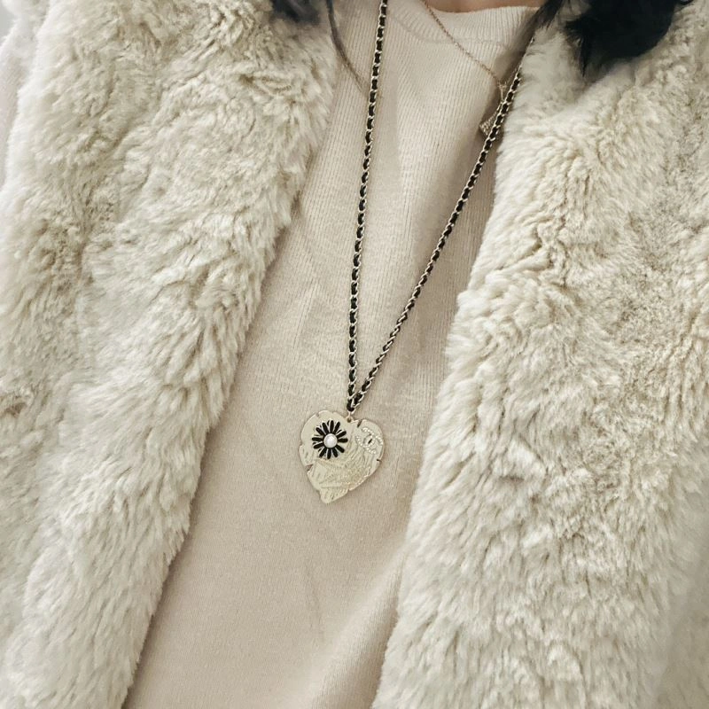 Chanel Necklaces Snug 232156