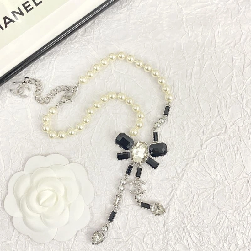 Chanel Necklaces Effortless 232028