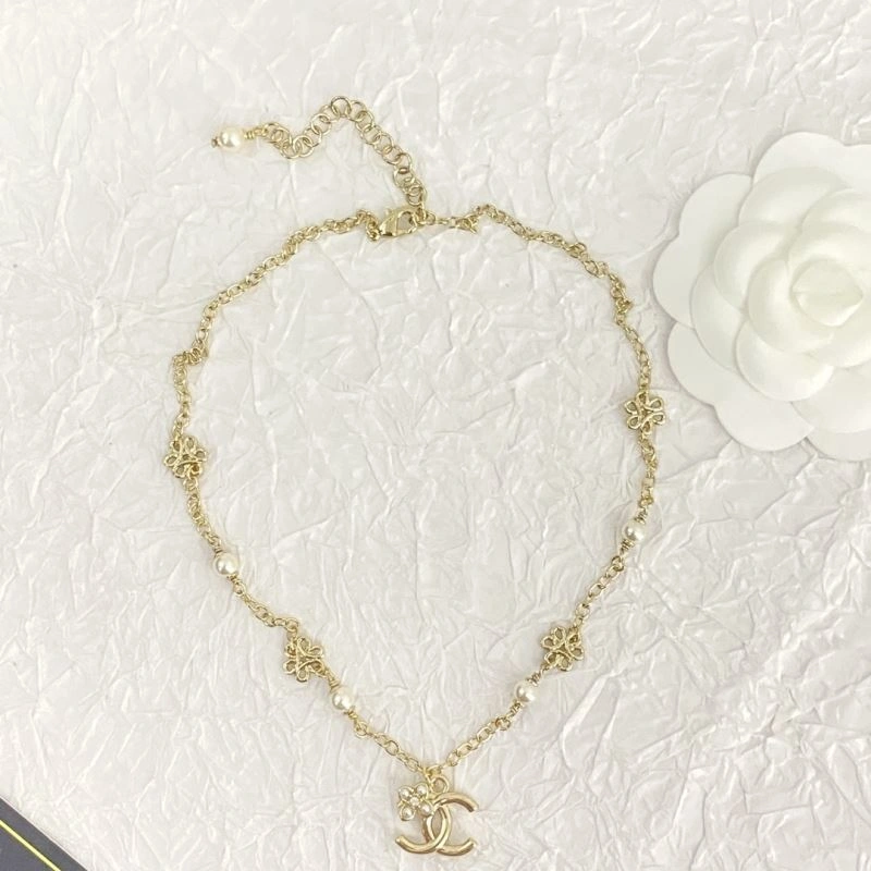 Chanel Necklaces ModernLook 232034