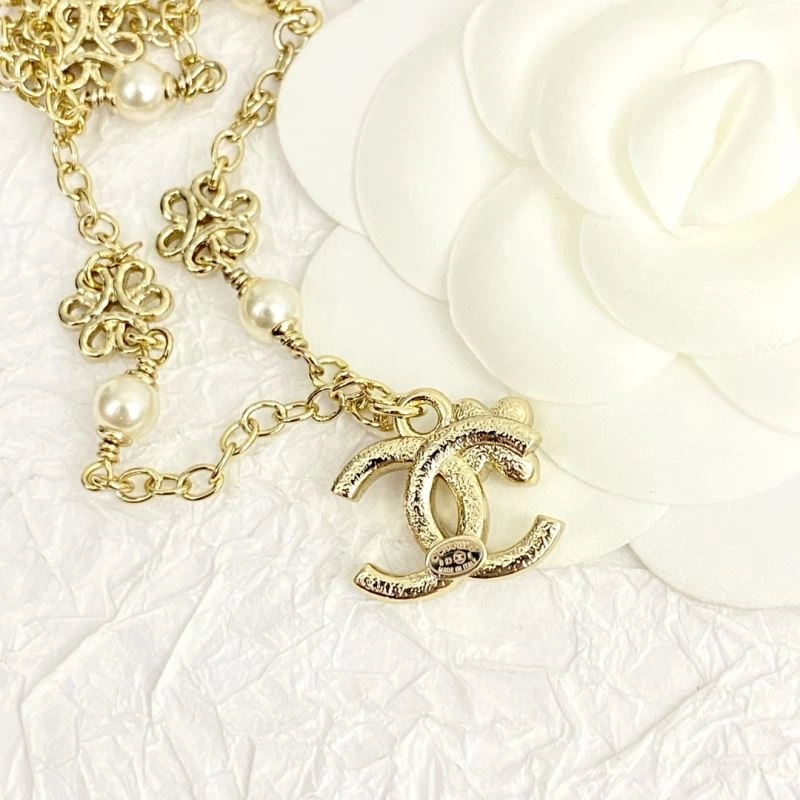 Chanel Necklaces ModernLook 232034