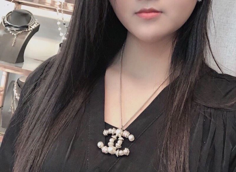 StreetReady Chanel Necklaces 232010