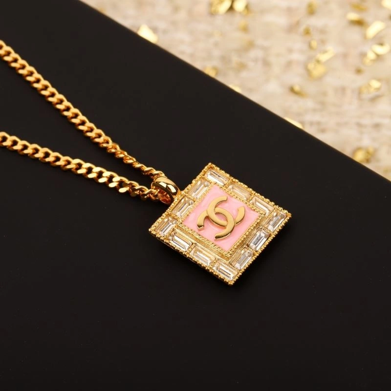 Chanel Necklaces Timeless 232016