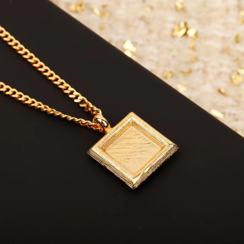 Chanel Necklaces Timeless 232016