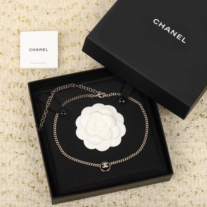 Chanel Necklaces Premium 231982