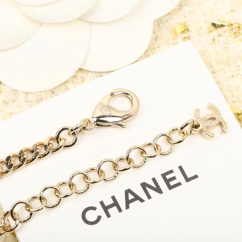 Chanel Necklaces Premium 231982