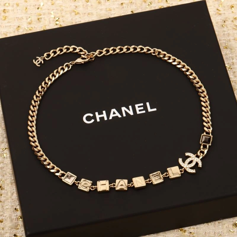 Chanel Necklaces Versatile 232002