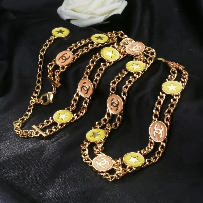 WellDesigned Chanel Necklaces 231570