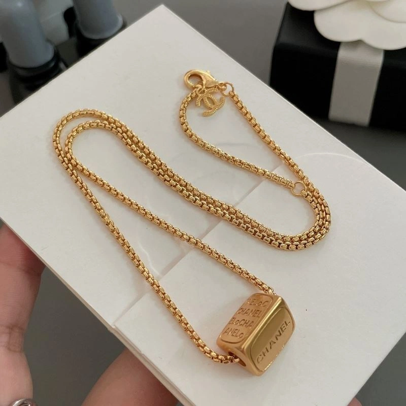 Chanel Necklaces MoistureWicking 231606