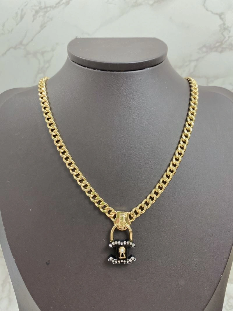 Comfortable Chanel Necklaces 231536