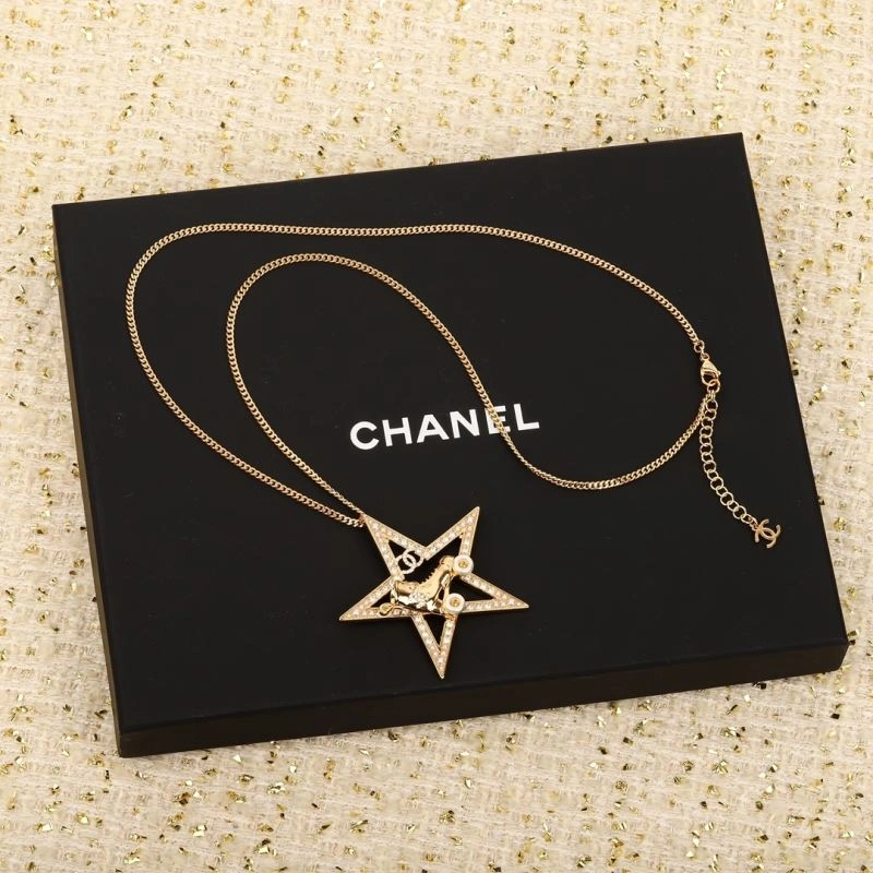 Sporty Chanel Necklaces 231545
