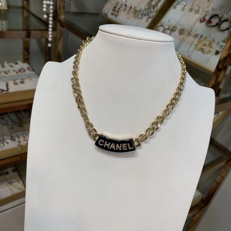 Chic Chanel Necklaces 231530
