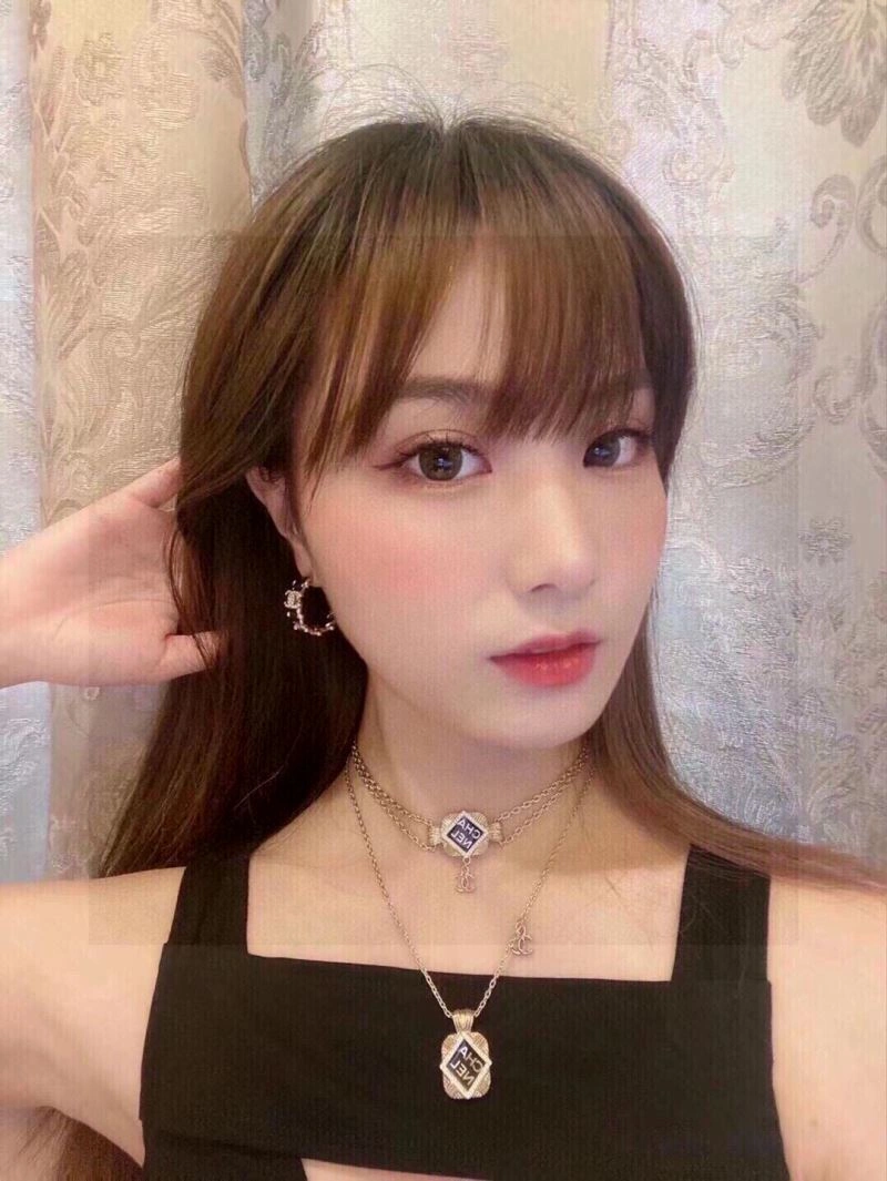 Chanel Necklaces Breathable 231516
