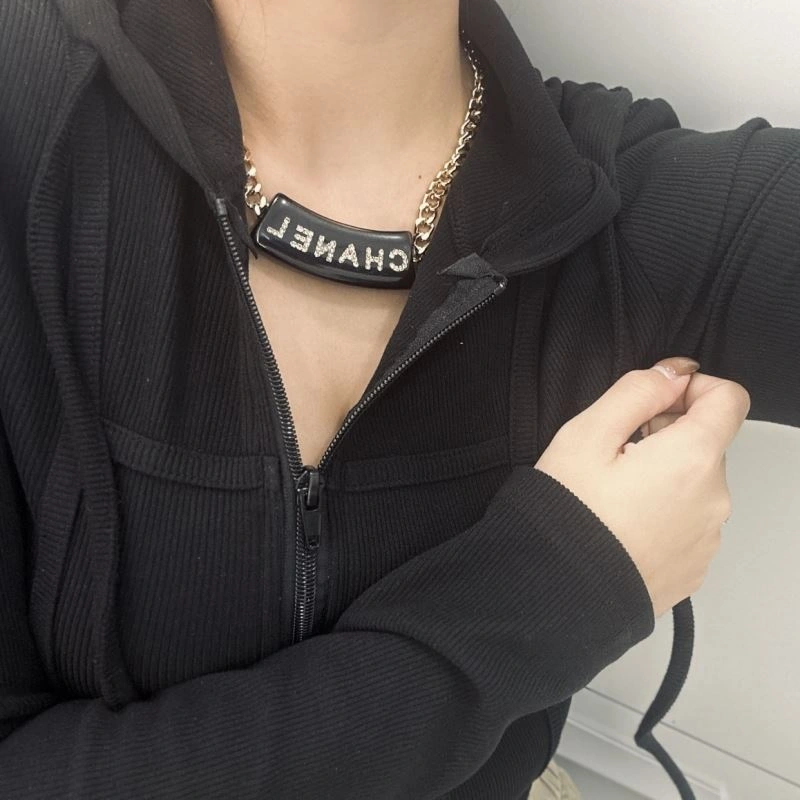 Chanel Necklaces Chic 231669