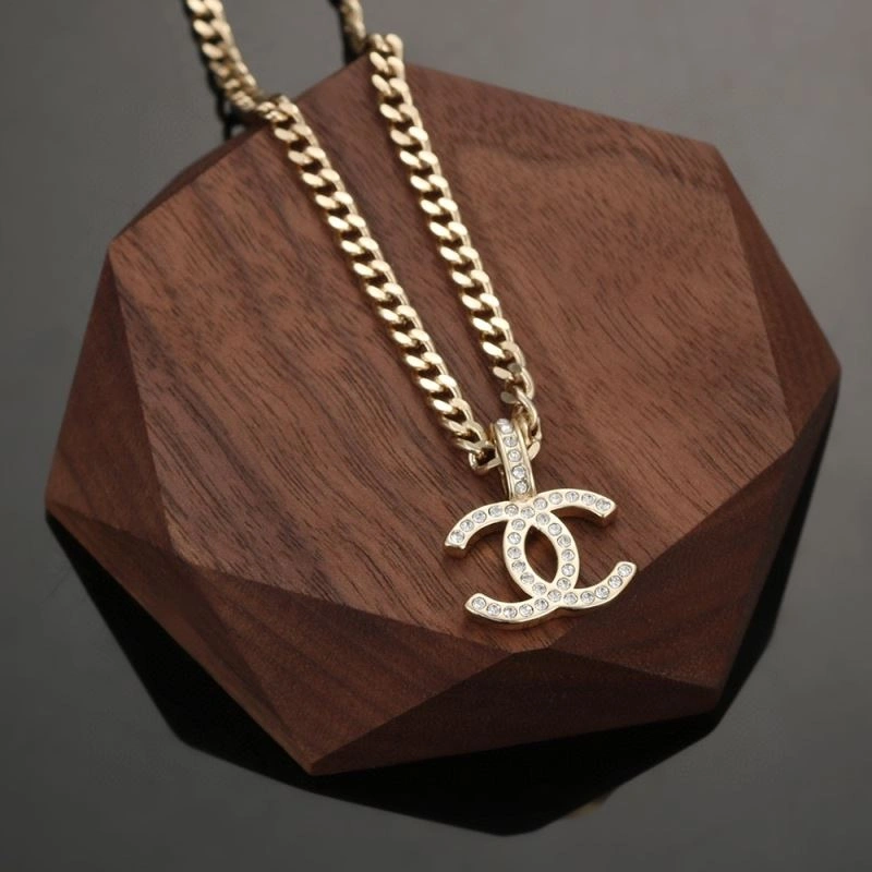 Popular Chanel Necklaces 231497