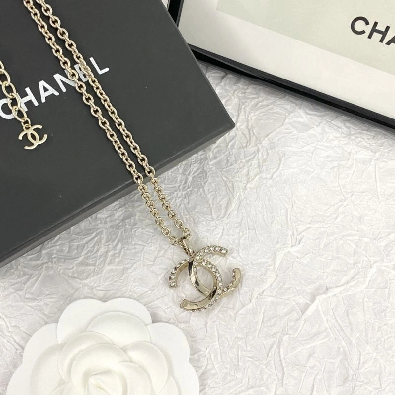 Chanel Necklaces Trendsetting 231493