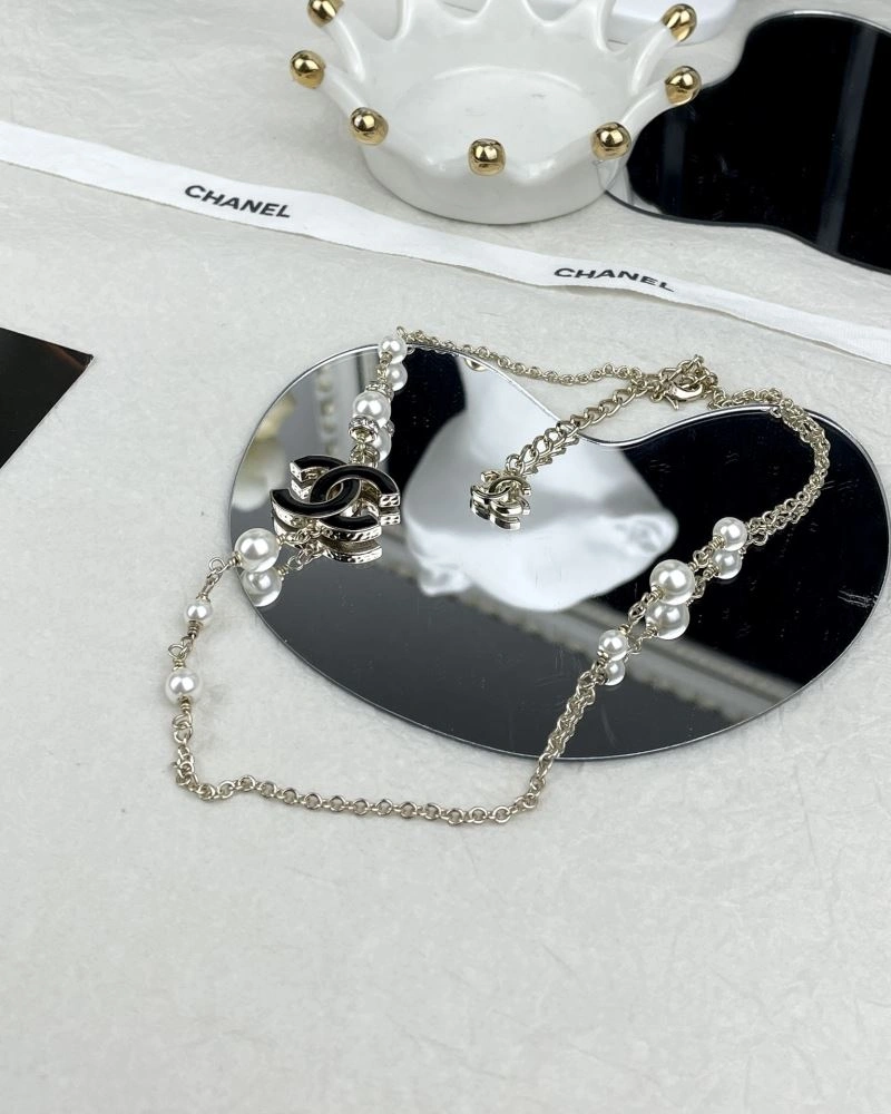 Chanel Necklaces Attractive 231506