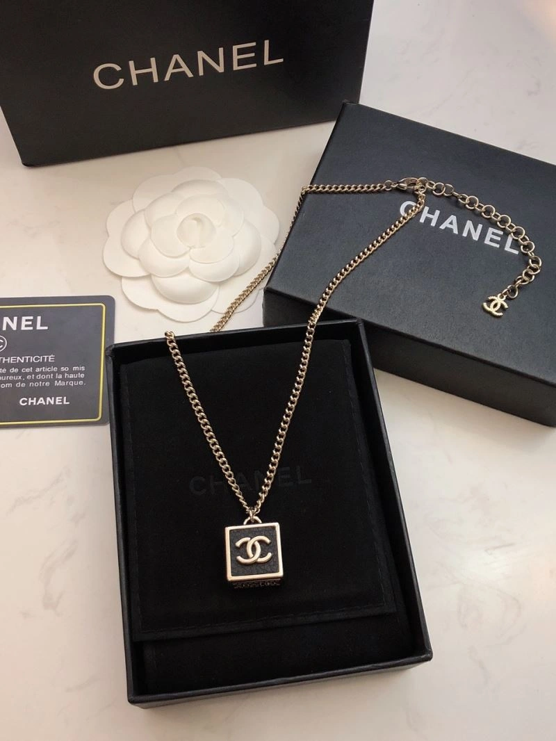 Chanel Necklaces Durable 231552