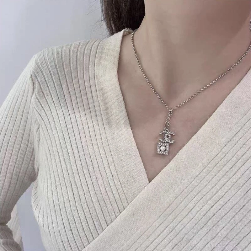 Chanel Necklaces UrbanStyle 231478