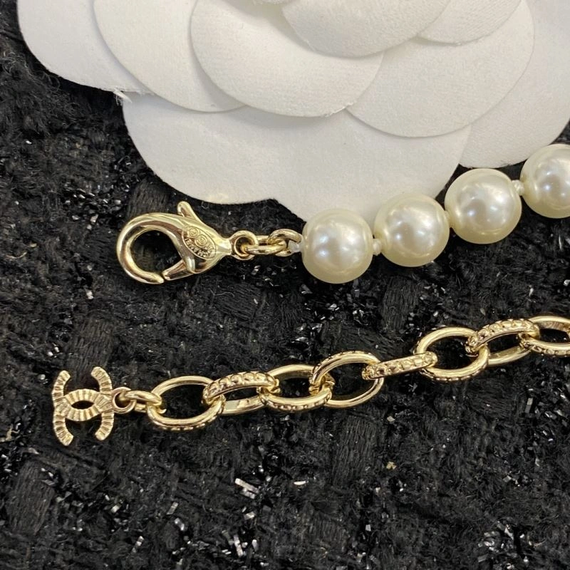 Packable Chanel Necklaces 231477