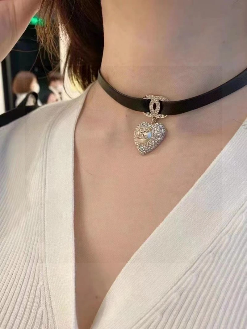 Chanel Necklaces Supportive 231548