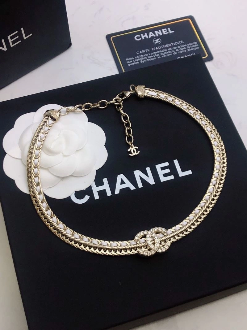 Chanel Necklaces Snug 231487