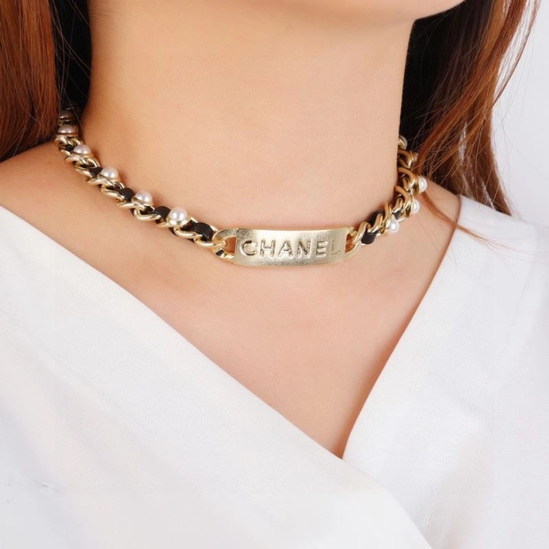 Timeless Chanel Necklaces 231457