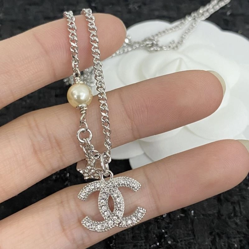 Chanel Necklaces Trendy 231454