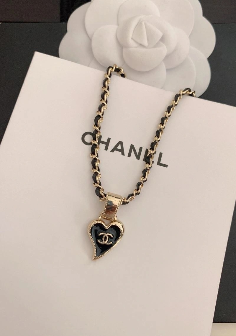 Resilient Chanel Necklaces 231467