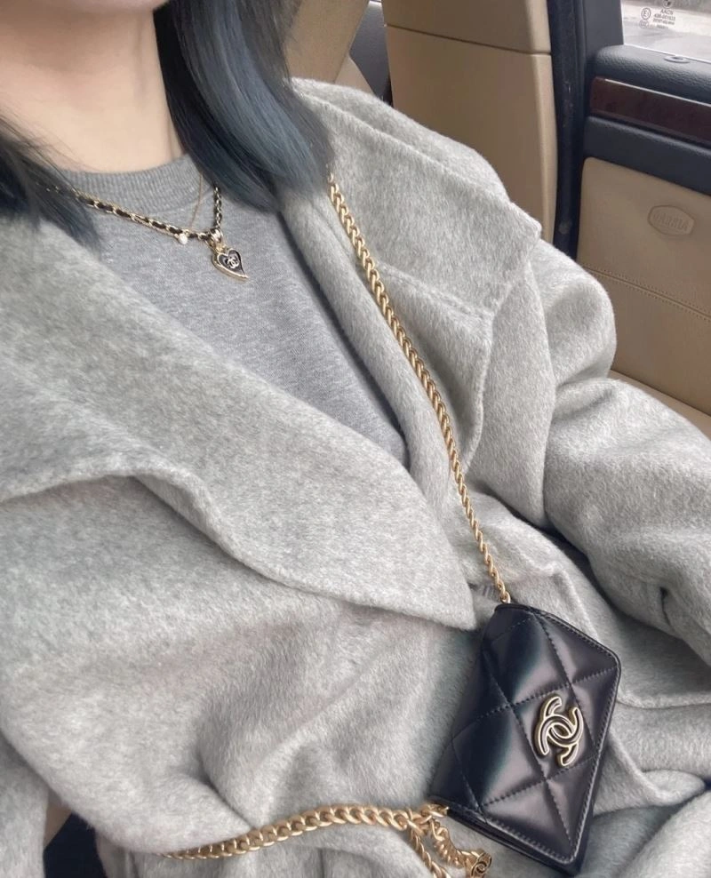 Resilient Chanel Necklaces 231467