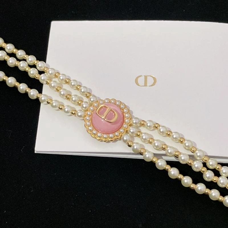 Attractive Chanel Necklaces 231465