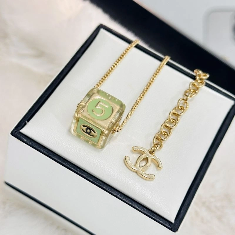 Chanel Necklaces ComfortFit 231455