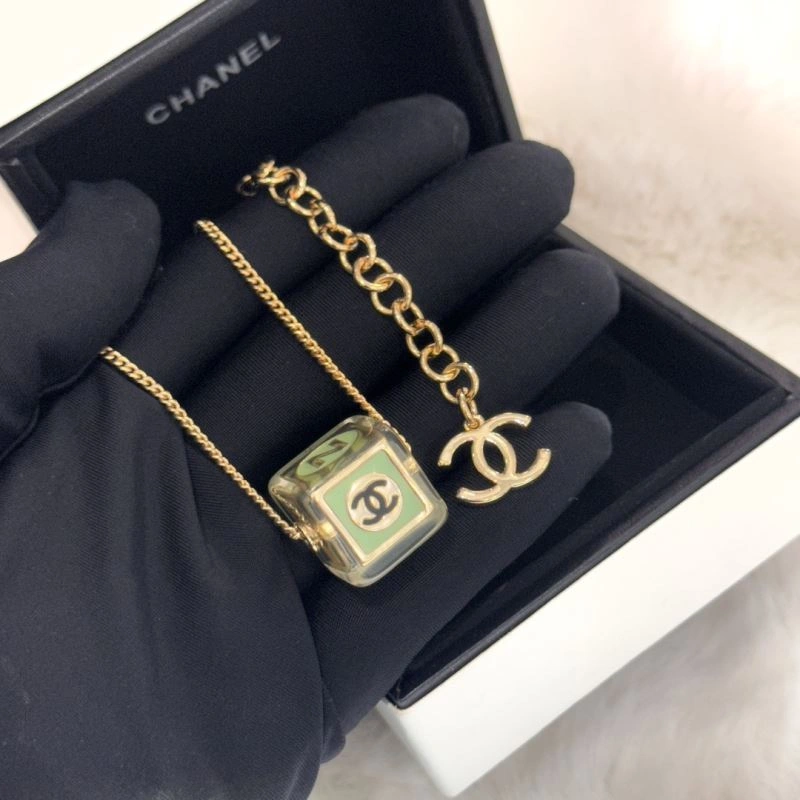 Chanel Necklaces ComfortFit 231455