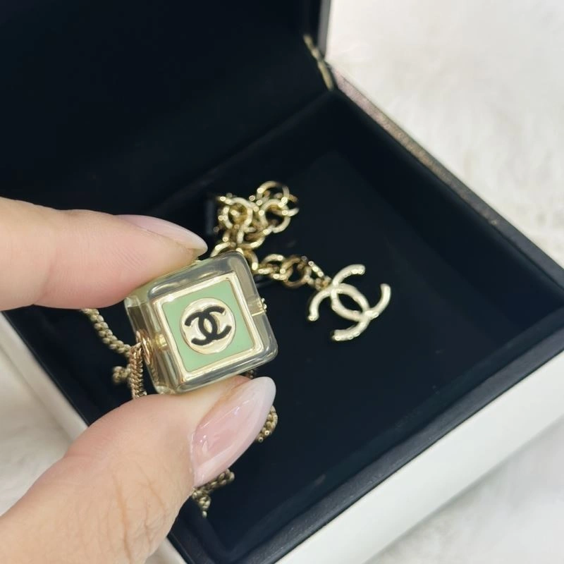 Chanel Necklaces ComfortFit 231455