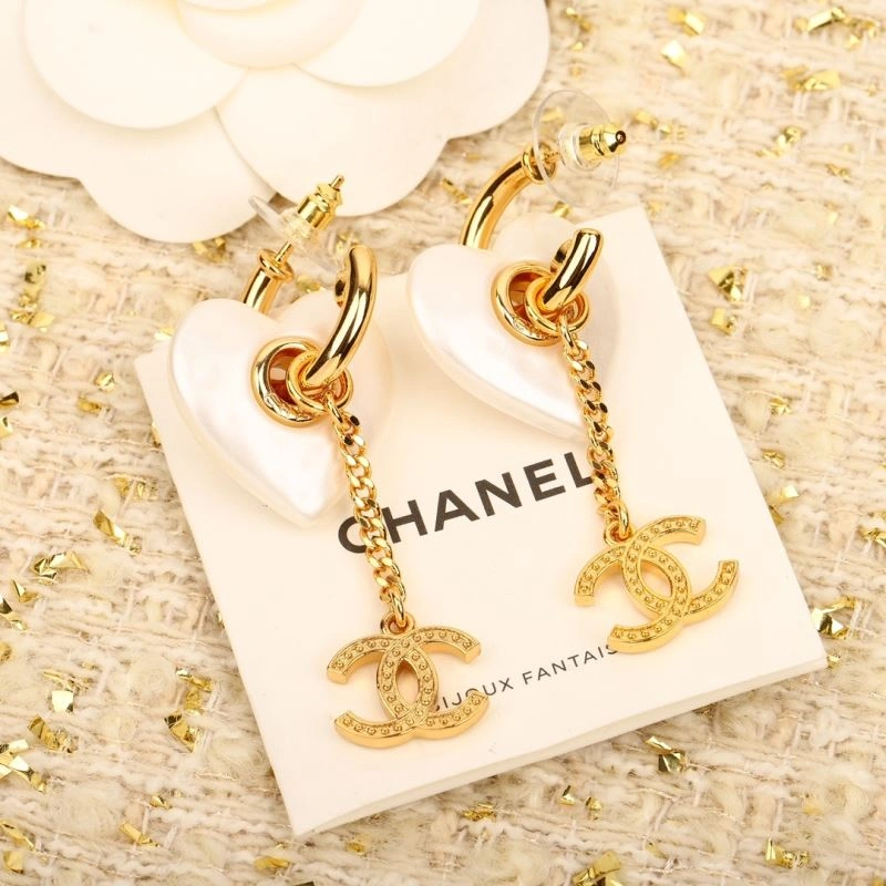 Chanel Necklaces Practical 231509