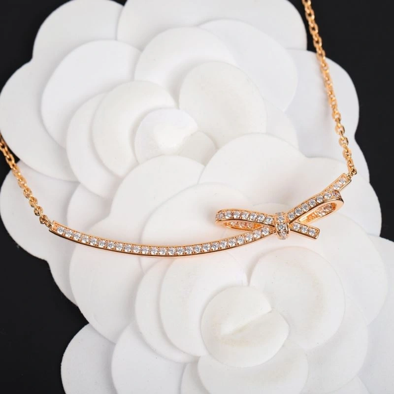 Comfortable Chanel Necklaces 231451