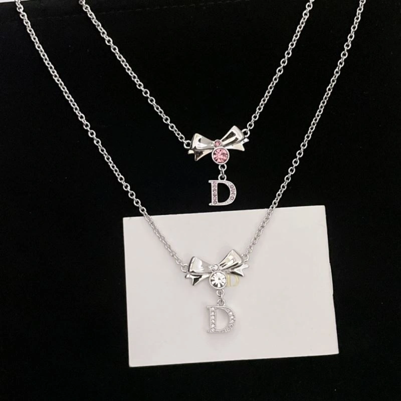 Compact Chanel Necklaces 231430