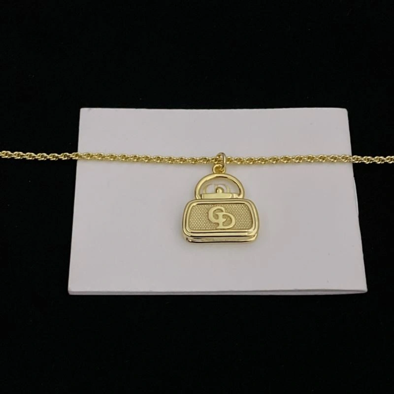 Elegant Chanel Necklaces 231435