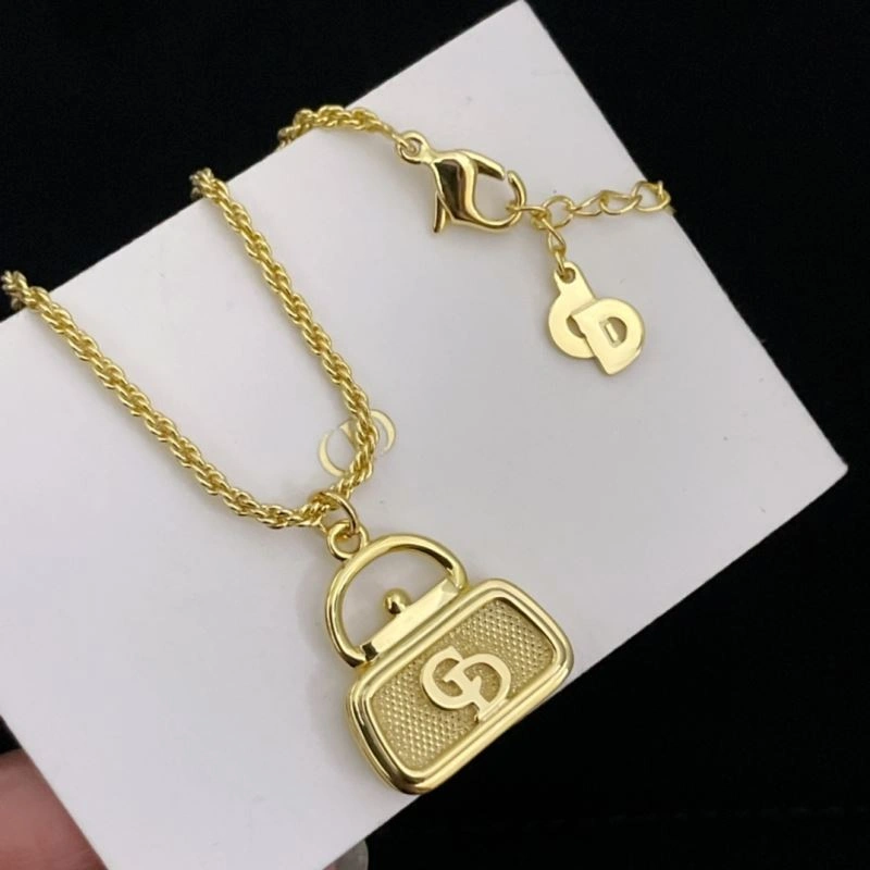 Elegant Chanel Necklaces 231435