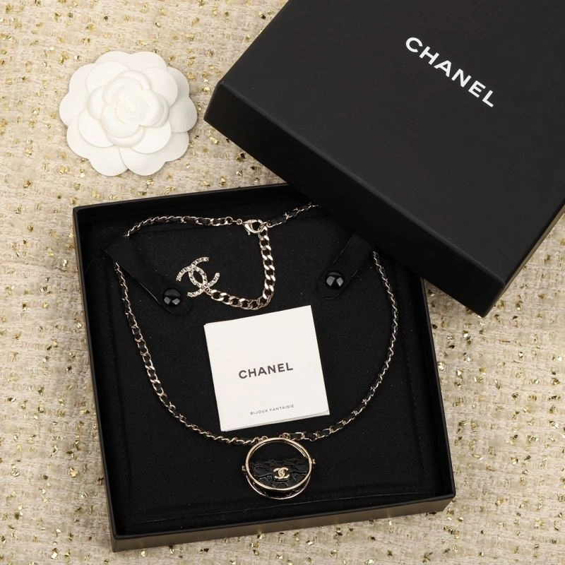 Chanel Necklaces Stretchable 231425