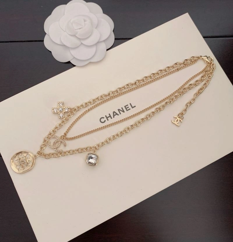 WaterResistant Chanel Necklaces 231426