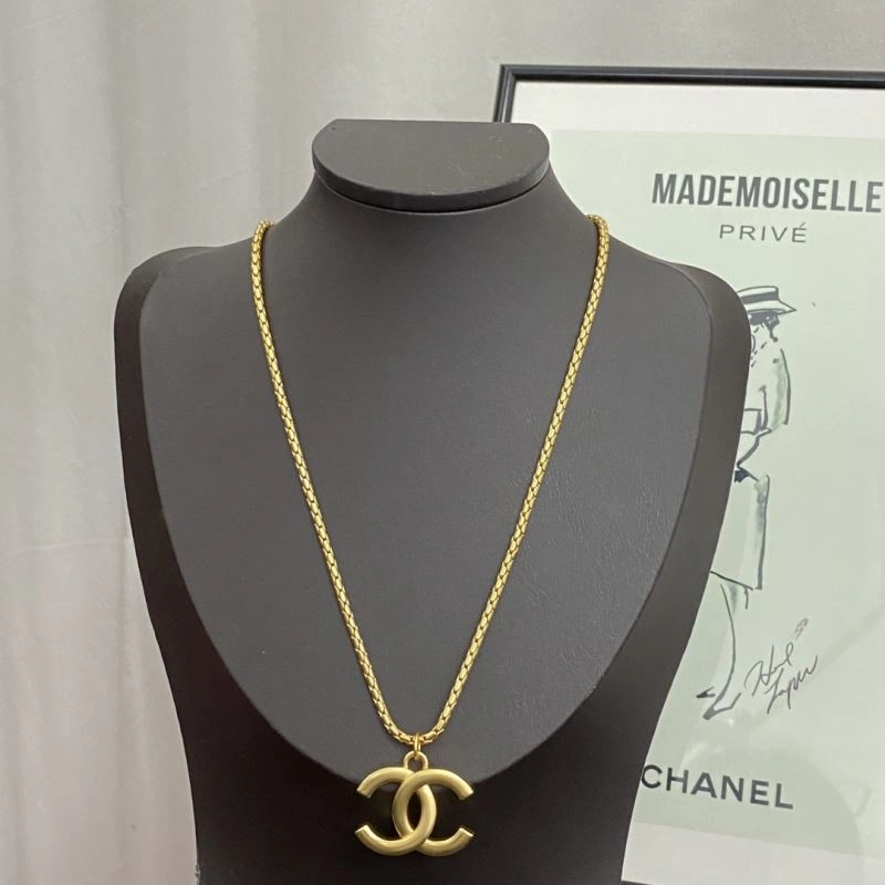 Chanel Necklaces Stretchable 231437