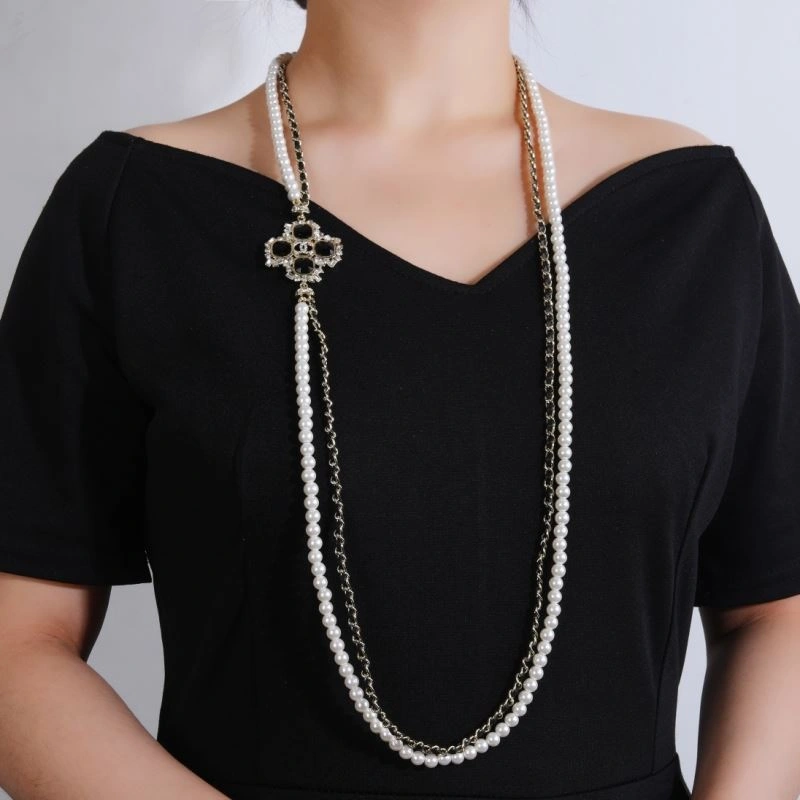 Trendsetting Chanel Necklaces 229657