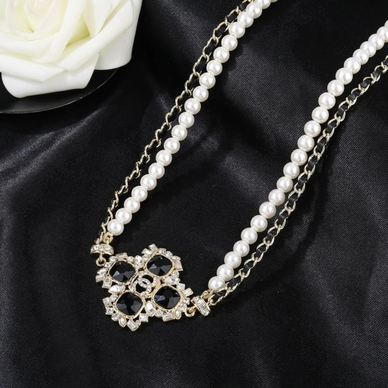 Trendsetting Chanel Necklaces 229657