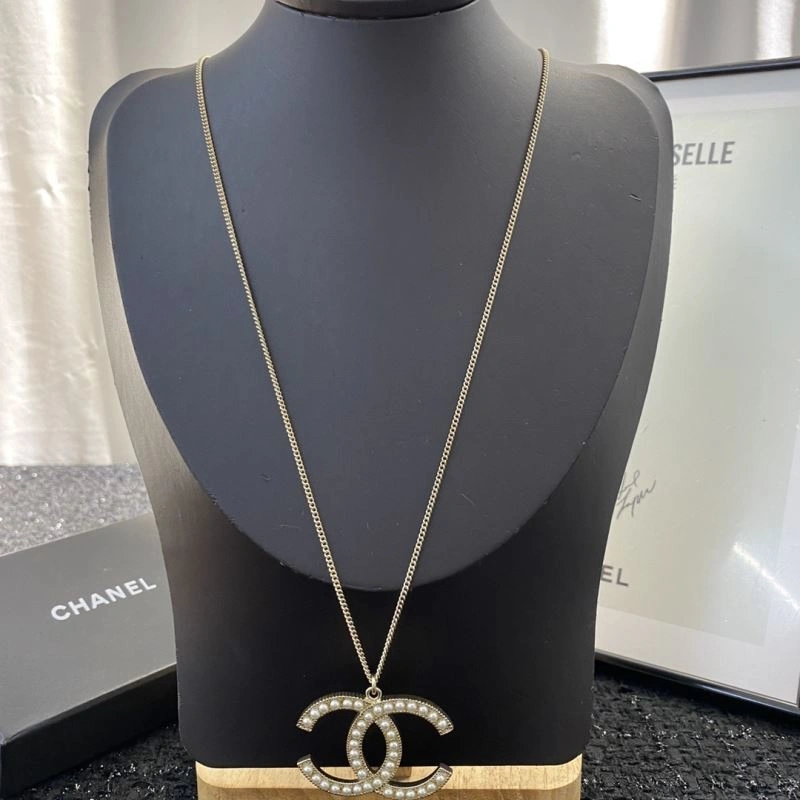 Chanel Necklaces Breathable 229615