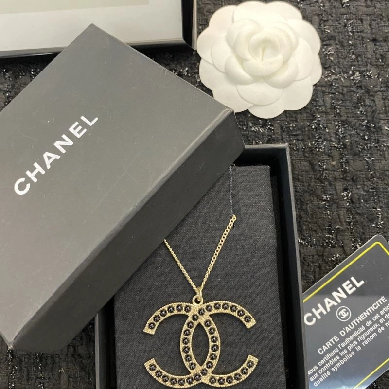 Chanel Necklaces Breathable 229615
