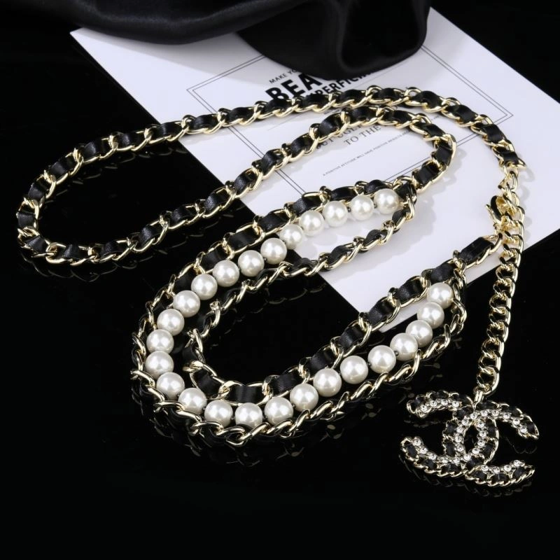 Sustainable Chanel Necklaces 229739