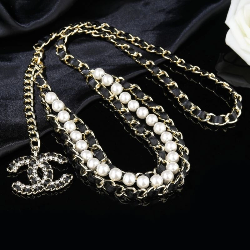 Sustainable Chanel Necklaces 229739