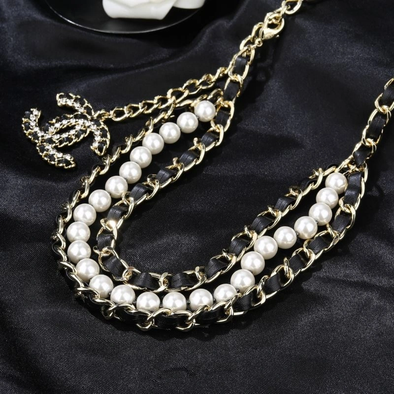 Sustainable Chanel Necklaces 229739