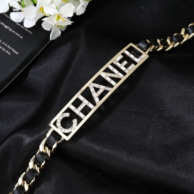 Chanel Necklaces Compact 229622