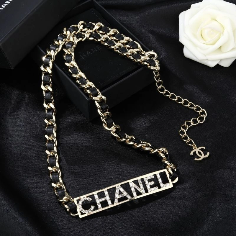 Chanel Necklaces Compact 229622